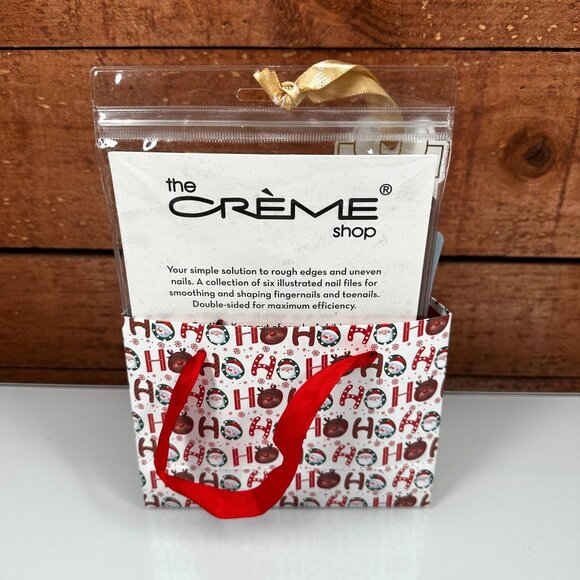 The Creme Shop 14 Pcs Gift Christmas Variety Makeup, Face Mask, Nail File,Eye - Picture 3 of 8